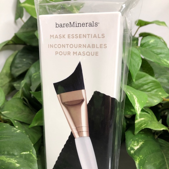 BareMinerals Mask Essentials Brush&Cloth Duo